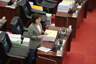 議員指特教學校護理師薪資低　陳其邁允拉高