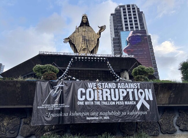 菲防洪工程弊案民怨升高　政府凍結涉貪62億元資產 | 華視新聞