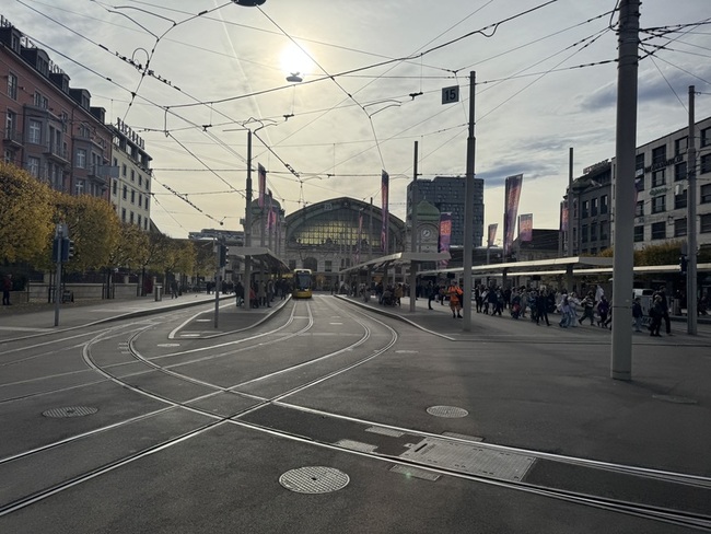 瑞士小鎮科技執法 交通罰款每日進帳逾300萬元 | 華視新聞