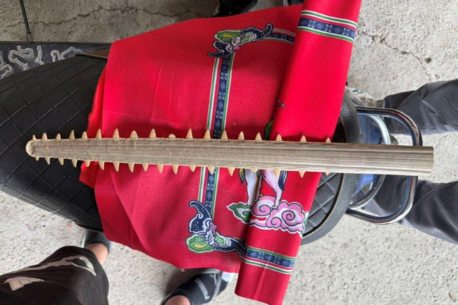 網路公開販售「鯊魚劍」　海巡署查獲4支7嫌送辦 | 華視新聞