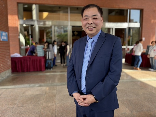 陳見賢宣布投入竹縣長選舉　徐欣瑩林思銘皆爭取 | 華視新聞