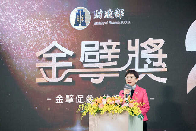 財部：民間投資公共建設　截至10月底簽約金額2246億 | 華視新聞