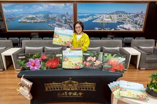 高市議會限量「高雄最美月曆」  12/1起免費索取