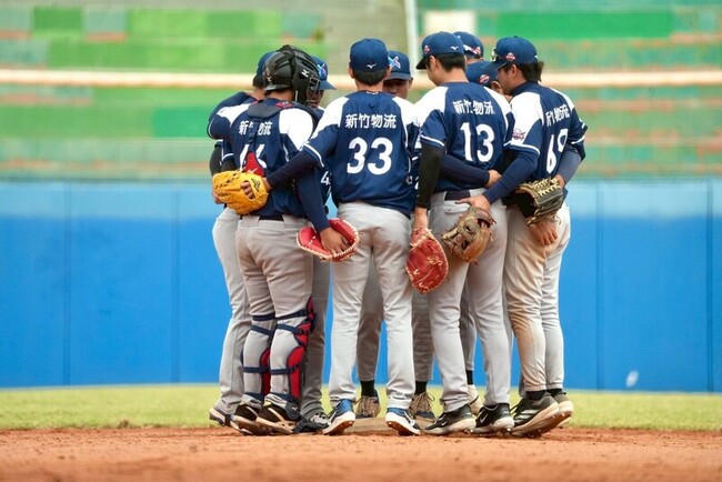 大專棒球聯賽莊承翰優質先發　北市大預賽4連勝 | 華視新聞