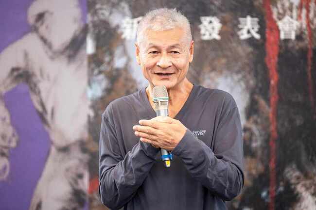 以畫筆回顧政治犯歲月　陳武鎮新作為受難者發聲 | 華視新聞