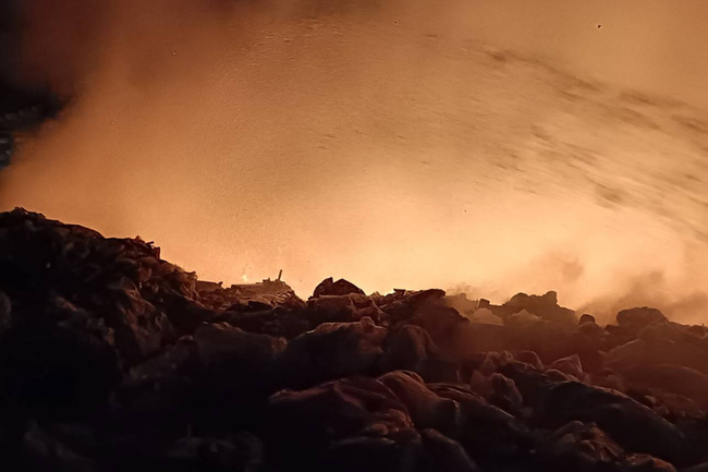 台南城西掩埋場起火　市府：未波及石棉瓦堆置區 | 華視新聞