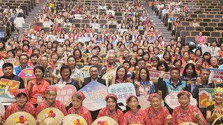 日本籍永冶典子嫁台助人 金志獎新北表揚績優志工