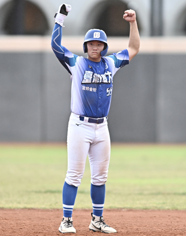 大專棒球聯賽陳柏儒延長賽超前安 台體預賽第4勝 | 華視新聞