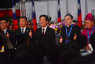 賴總統賀輔大校慶　期許全球領袖棄暴力追求和平