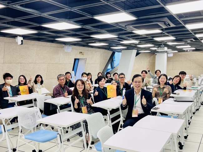 台美韓專家論AI風險治理　防詐新科技偵測合成聲音 | 華視新聞