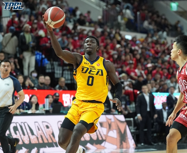 TPBL阿巴西轟本季新高21分　率特攻退戰神止4連敗 | 華視新聞