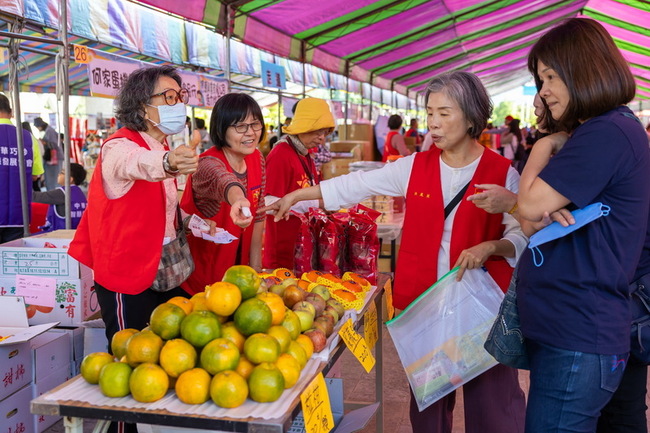 南投家扶辦園遊會籌募運作經費　盼更多力量助兒少 | 華視新聞