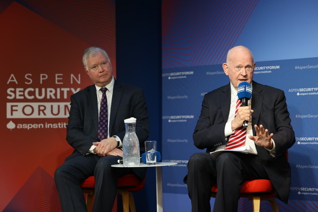 川普國安戰略報告不稱中國為敵人　專家：著眼北京行 | 華視新聞