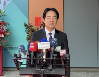 賴總統：藍白主導通過種種法案 嚴重影響國家安全