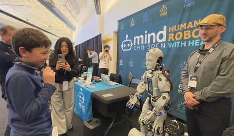 矽谷人形機器人高峰會 宛如實體ChatGPT走入日常