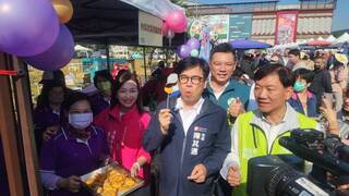 高雄大寮紅豆花田季登場  陳其邁推廣特色產業