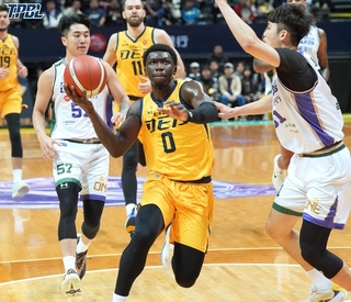 TPBL阿巴西克手麻仍砍17分　率特攻斬斷雲豹4連勝