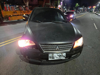 高雄警員涉酒駕撞車　遭移送並記兩大過免職