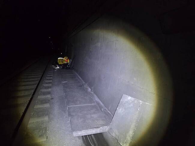 台鐵漢本至武塔間電纜遭剪斷 鐵警調監視器追查 | 華視新聞