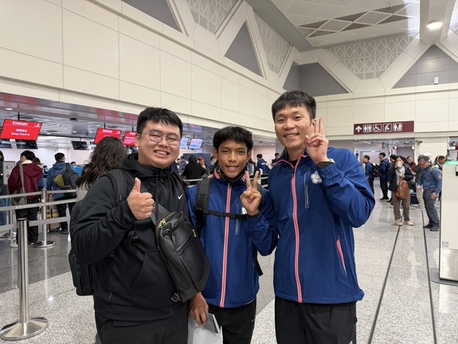 超自律突破身體限制 布農青年邱奇希亞帕青奪1銀1銅 | 華視新聞