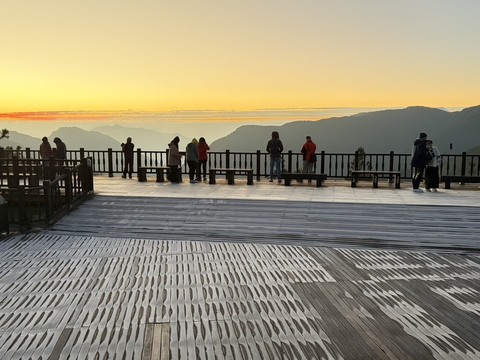 太平山清晨結霜 115年3月起局部封園搶修聯外道路