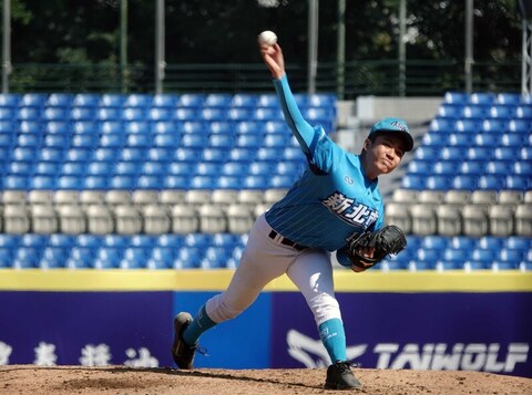 新北U18黃世堯關鍵安、王銘賢好投 藍隊搶勝晉級