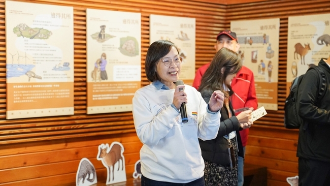 遊蕩犬貓威脅野生動物　阿里山車站展覽看保育挑戰 | 華視新聞