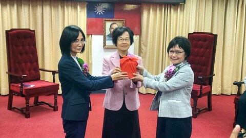 高雄高分院院長交接 梁玉芬接棒盼維持優良傳統