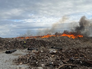 花蓮市垃圾掩埋場又傳火災　公所呼籲縣府加速去化