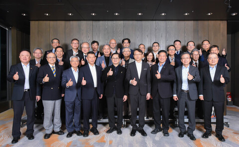 陳俊聖當選北市電腦公會理事長  盼致力產業國際化