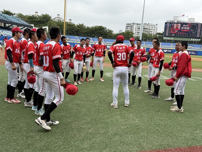 新北U18高雄喊「試看看」壯聲勢　奪季軍平隊史最佳 | 華視新聞