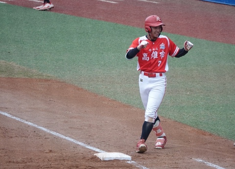 新北U18動漫迷馬佑嘉燃燒內心 3打點助高雄奪季軍