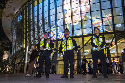 宇宙人台北小巨蛋開唱  場館加派警力戒備