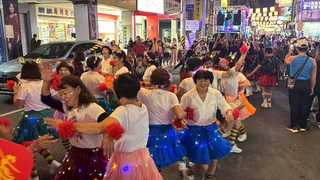 彰化田中員林耶誕點燈踩街　親子同樂熱鬧無比