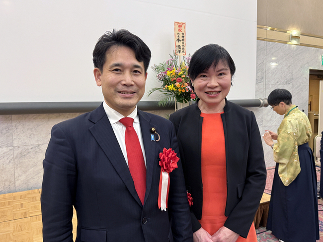 日本戶籍可寫台灣 「台灣女婿」瀧波宏文揭正名內幕 | 華視新聞