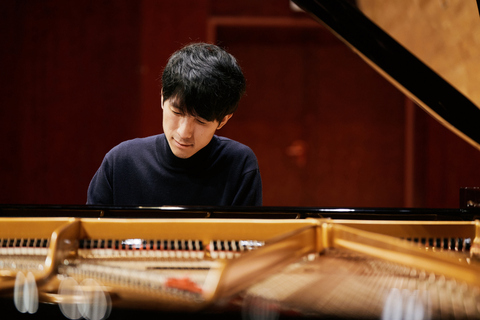 蕭邦鋼琴大賽金獎在握 陸逸軒盼以音樂對抗快世界