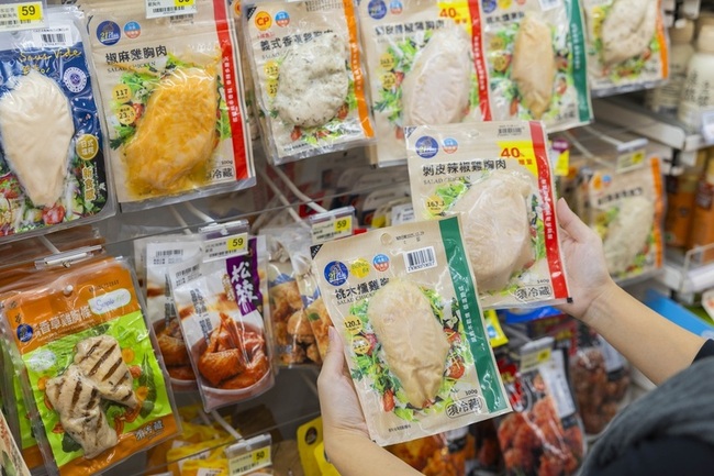超商雙雄搶外食商機　統一超衝刺鮮食營收目標500億 | 華視新聞