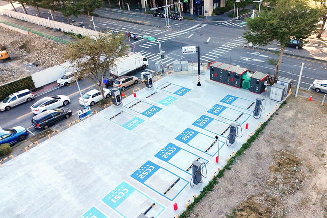 星舟快充首座1MW專用站啟用　全台站點增至159座 | 華視新聞