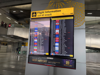 印度霧霾嚴重影響能見度　德里機場已逾200航班延誤