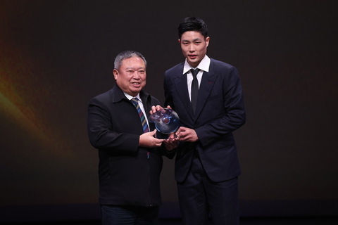 周天成獲最佳運動精神獎 提議精英獎應增設獎金