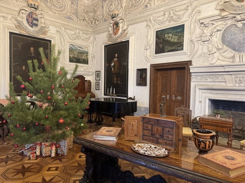 捷克城堡推耶誕主題導覽 揭古代貴族節慶習俗與晚餐