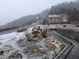 合歡山區部分路面結冰　限加掛雪鏈通行