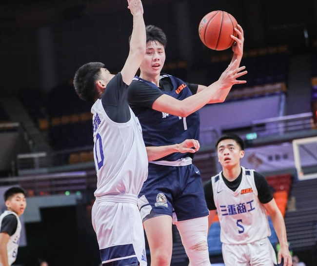 HBL余玄騰飆大三元　教練爆料昔日是小胖子 | 華視新聞