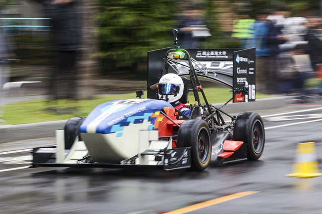 台大出戰學生方程式聯賽　創隊7年首度全項目完賽 | 華視新聞