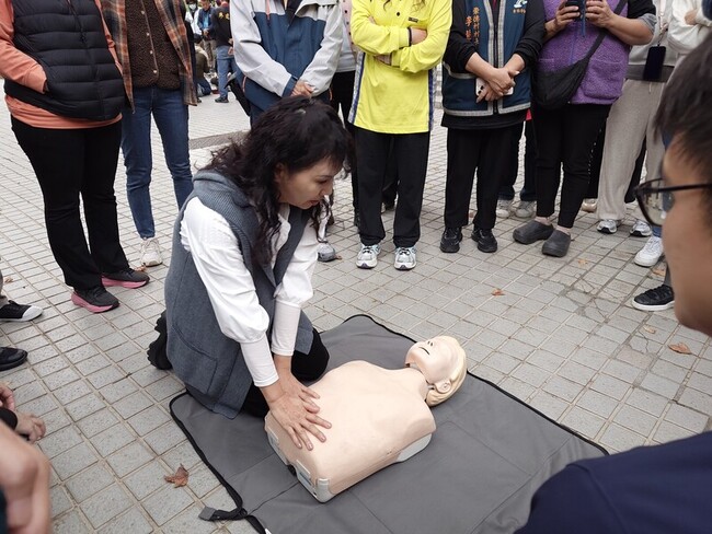 內政部：防災士培訓上看11萬人　6成村里長受訓 | 華視新聞