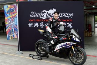 王君豪買重機代步　圓夢學賽車挑戰自我極限