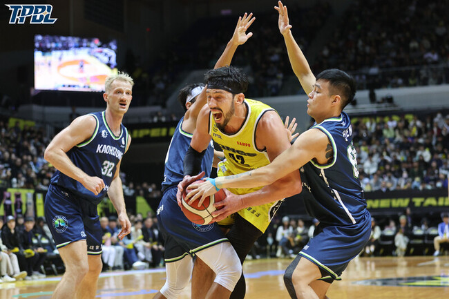 林書豪球衣退休儀式沒遺憾　TPBL國王逆轉勝海神 | 華視新聞