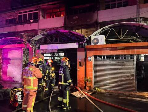 台中潭子住宅火警　父被救出、兒葬身火窟