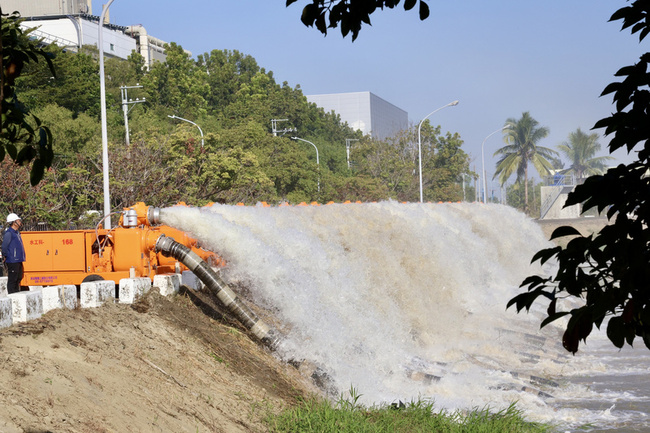 台南增購60台移動式抽水機　汰換易淹水區舊機組 | 華視新聞