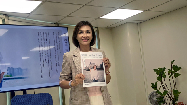 邱議瑩推六大願景政策白皮書　盼高雄市長初選勝出 | 華視新聞